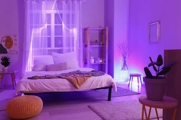 صور غرف نوم الأطفال باللون الأرجواني